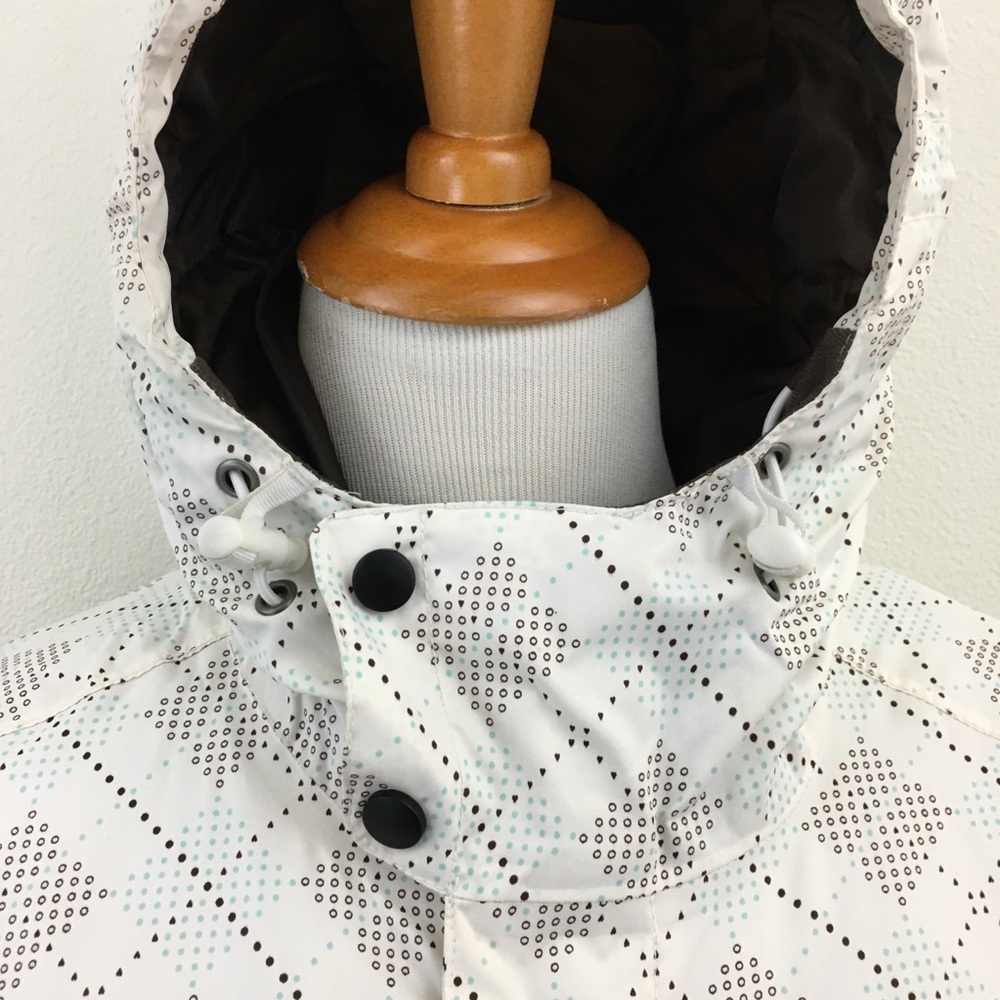 Pulse | Winter Jacket - Picture 3 of 16